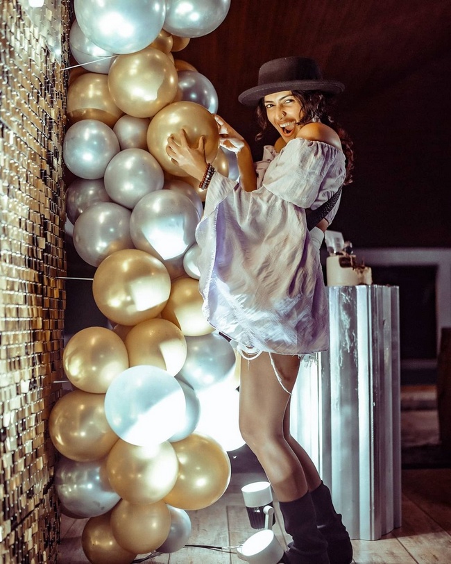 Amala Paul Latest Pics Of Instagram